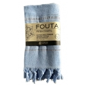 Fouta en coton biologique coloris AZURINE, tissée avec une face éponge, franges nouées à la main