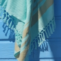 Fouta en coton biologique coloris TURKUAZ. Tissage à plat et tissage nid d'abeille alternant rayures bicolores